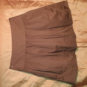 BCBG MAXAZRIA LIGHT BROWN FLARE SKIRT w/Pockets